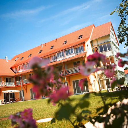 Jufa Hotel Nördlingen Εξωτερικό φωτογραφία
